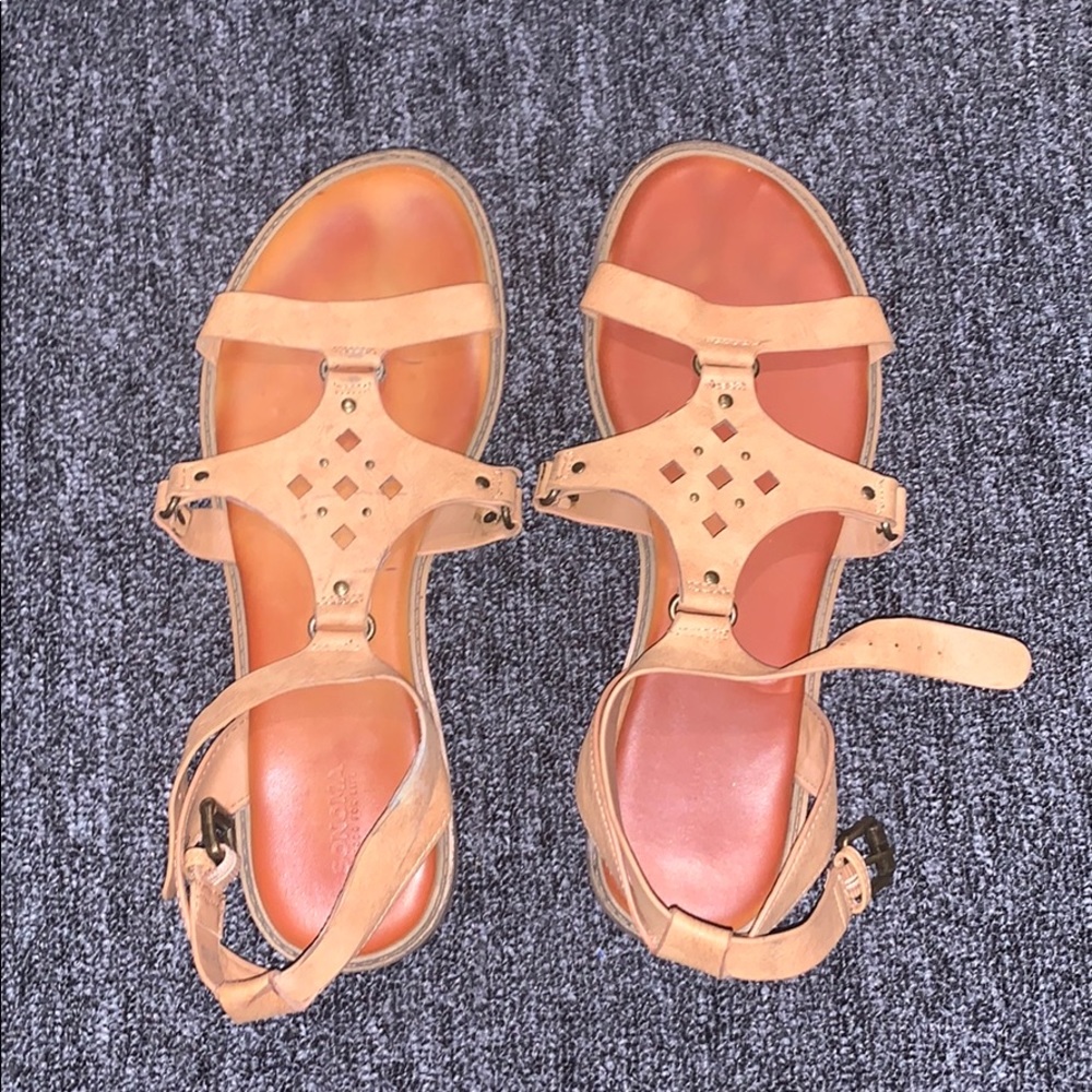 Sonoma sandals